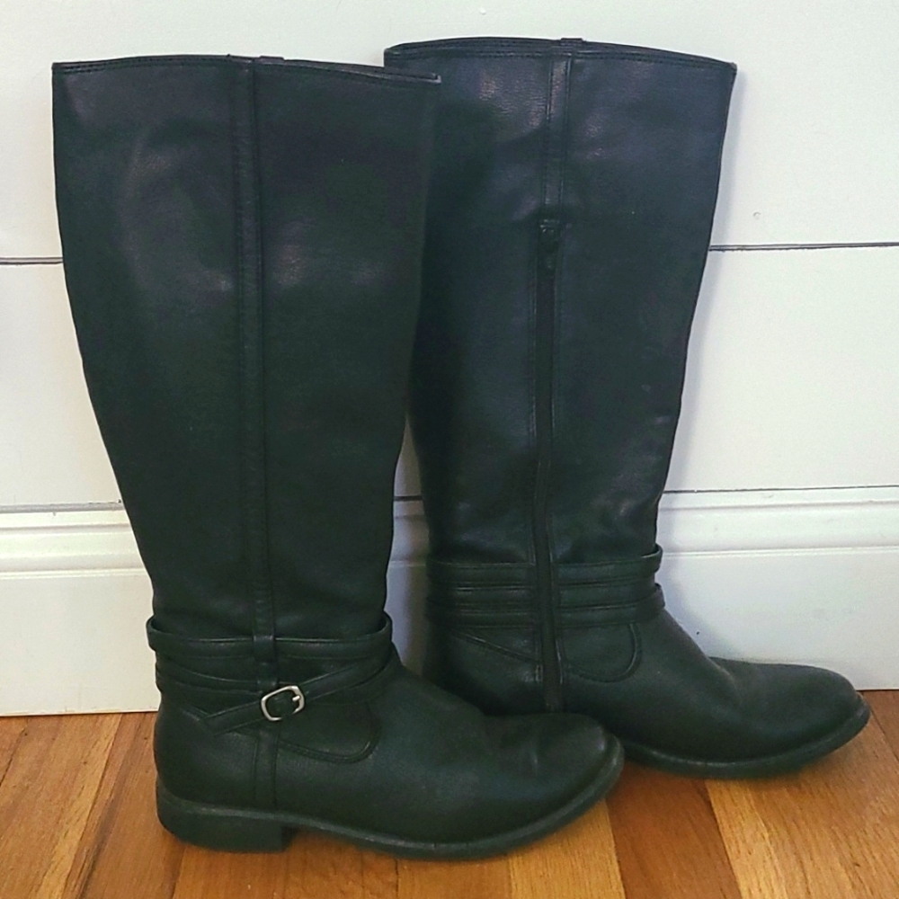 Black boots 👢